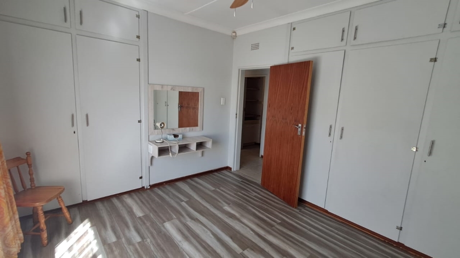 4 Bedroom Property for Sale in Parys Free State